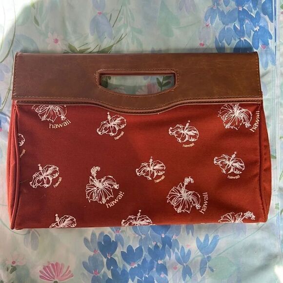 Vintage Hawaii Clutch Purse - Picture 1 of 11